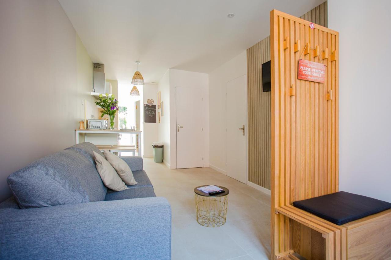 Boho Chic Duo: Tranquil Garden Retreat with Modern Comforts Valenciennes Exterior photo